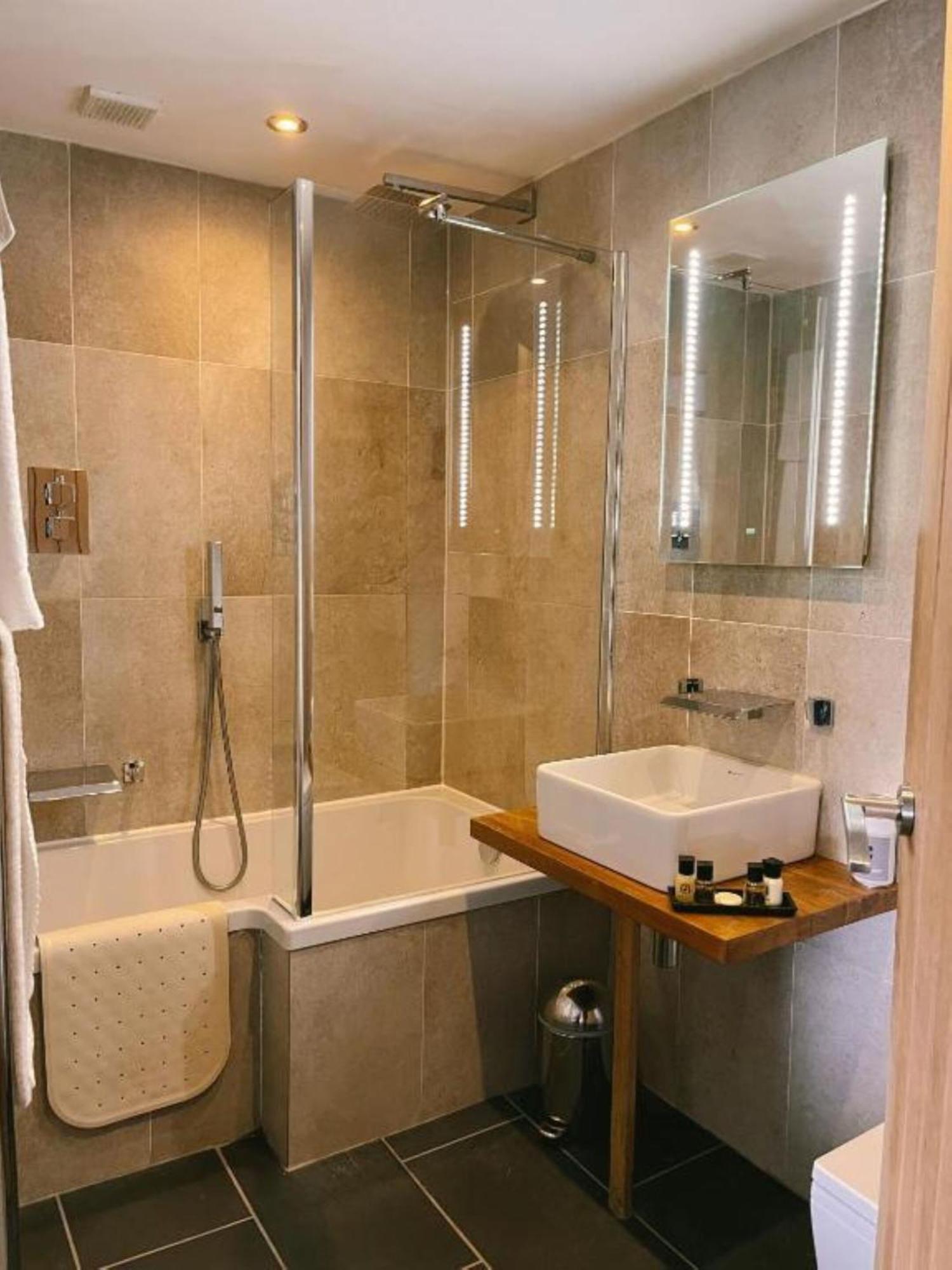 The Cheviot Hotel Bellingham Ngoại thất bức ảnh